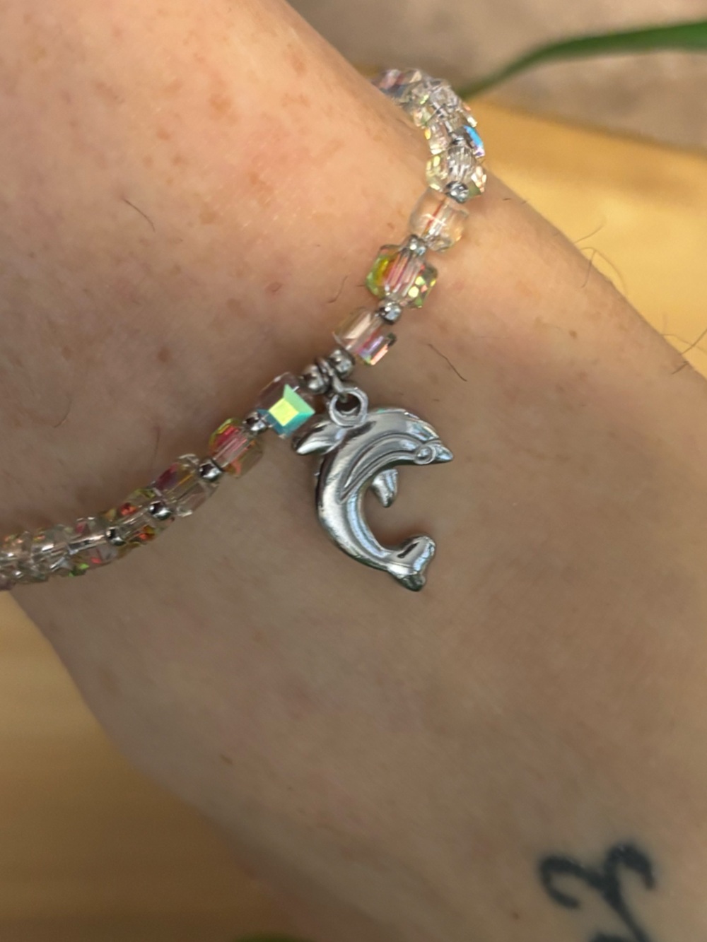 *ANKLET* Silver Dolphin with AB Sunset Crystal Stretchy Anklet - Picture 5 of 7